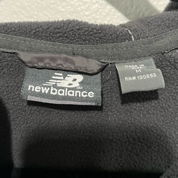 NEW BALANCE- Grey Hooded Jacket with Fleece Inside Size M - Picture 6 of 6